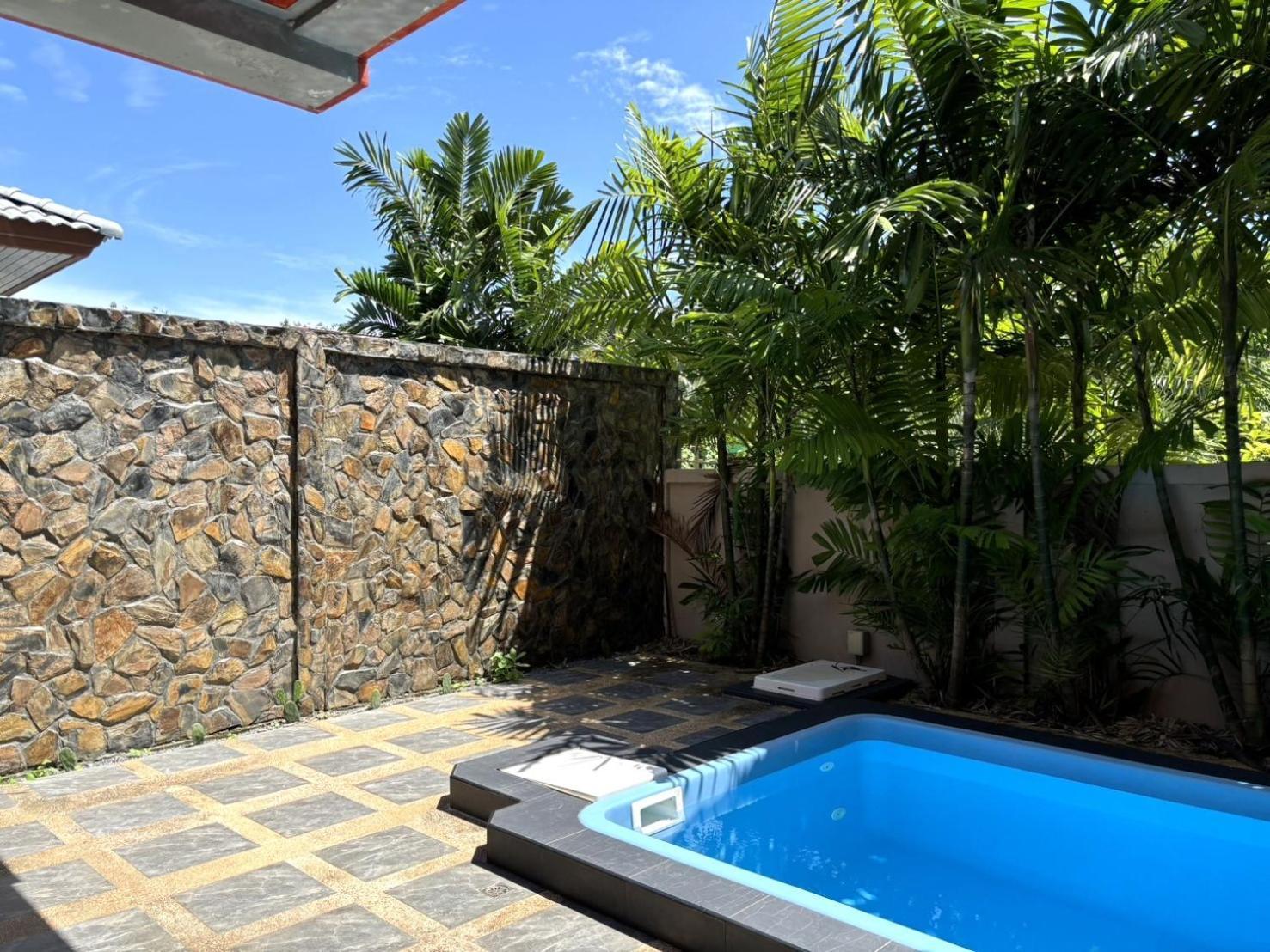 Blue Aura Pool Villa Nai Yang Beach Eksteriør bilde